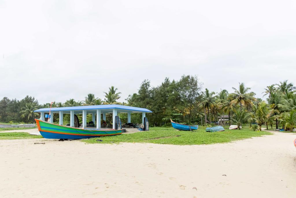 Waves And Shores Beach Villa Марарікулем Екстер'єр фото